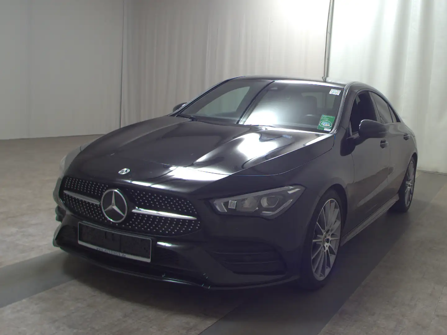 Mercedes-Benz CLA 180 AMG-Line Night Navi MBUX High LED Schwarz - 2