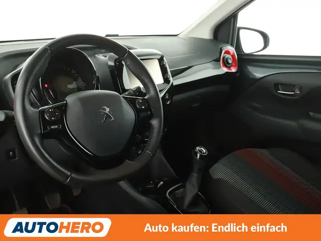 Peugeot 108 view 11