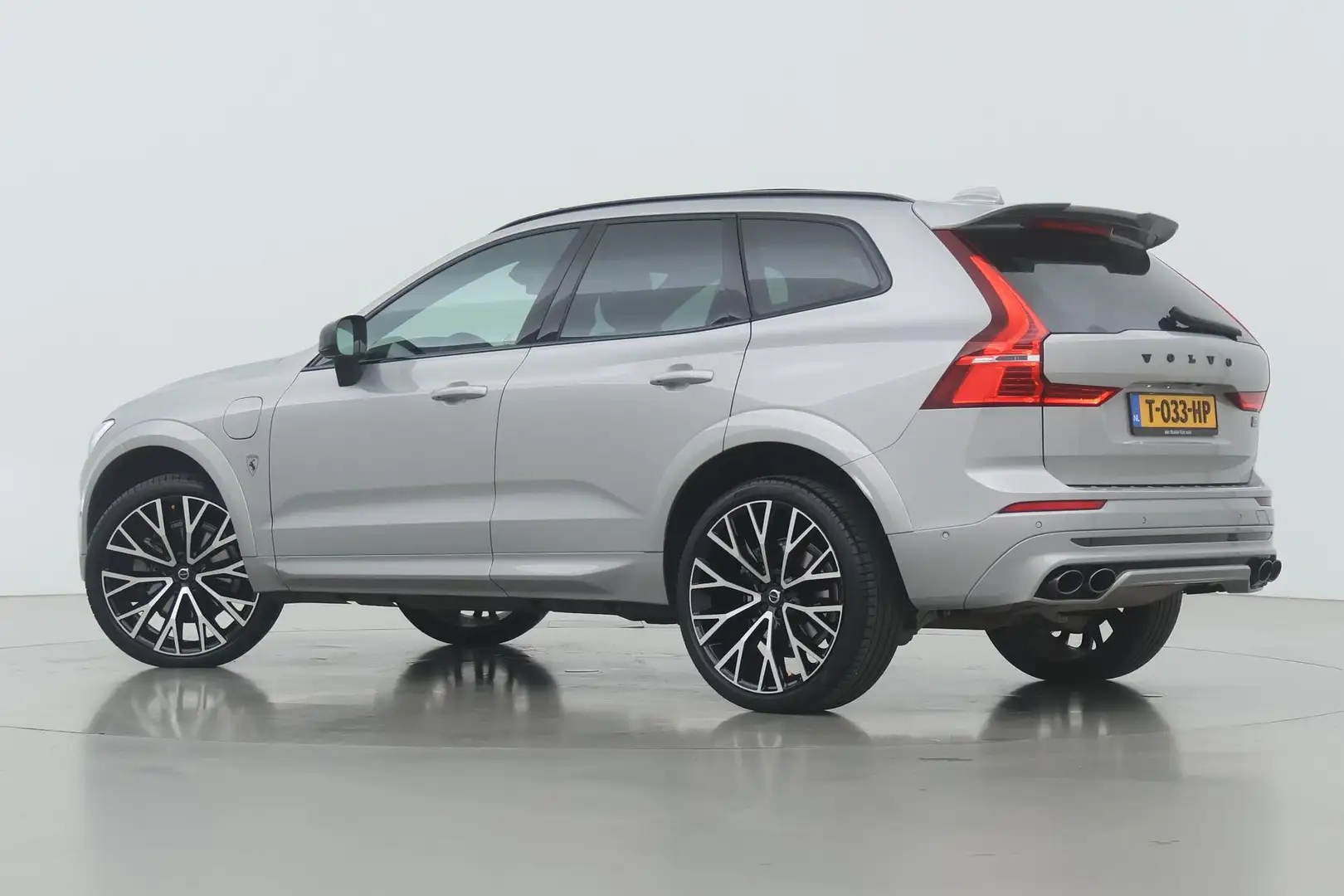Volvo XC60 T8 Plug-in hybrid Ultimate Dark | Luchtvering | Bo Gris - 2