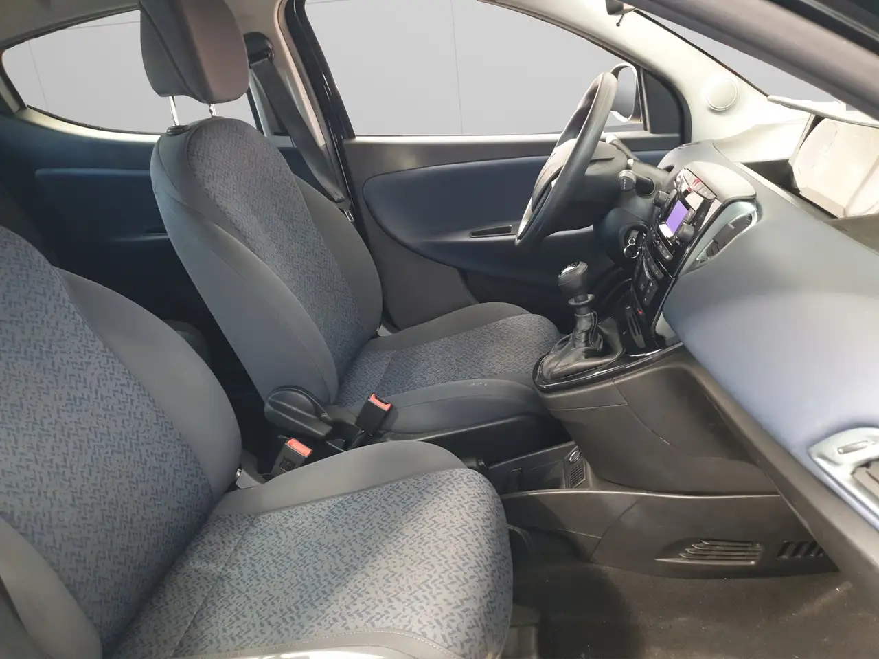 Lancia Ypsilon Ypsilon 1.0 firefly hybrid Oro s 17