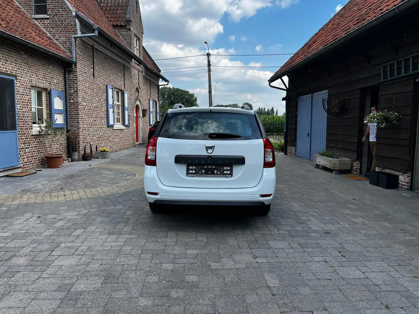 Dacia Logan MCV TCe 90 LPG (S&S) Comfort Blanc - 2