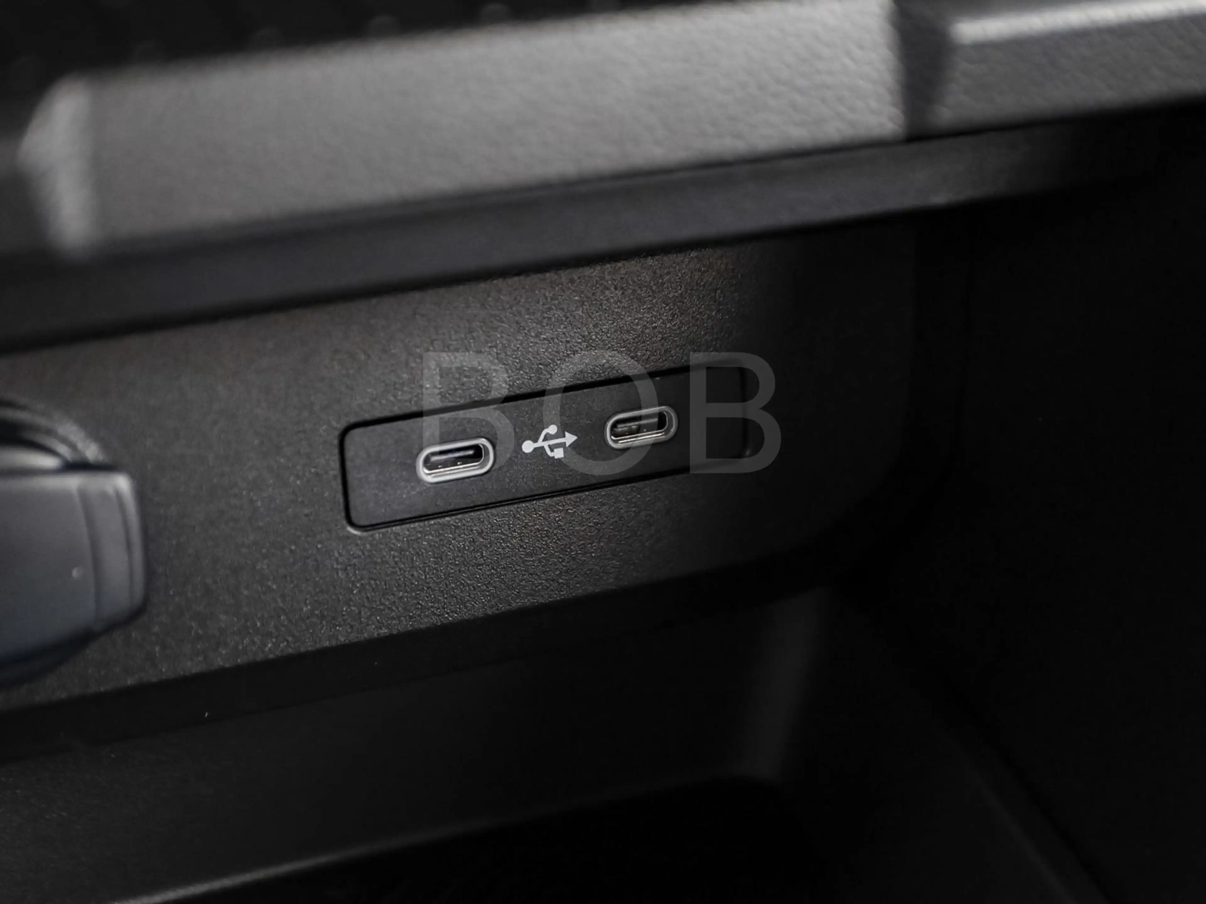 Dacia Duster Extreme TCe 130 SHZ PDC LHZ FSHZ 360° — photo 12