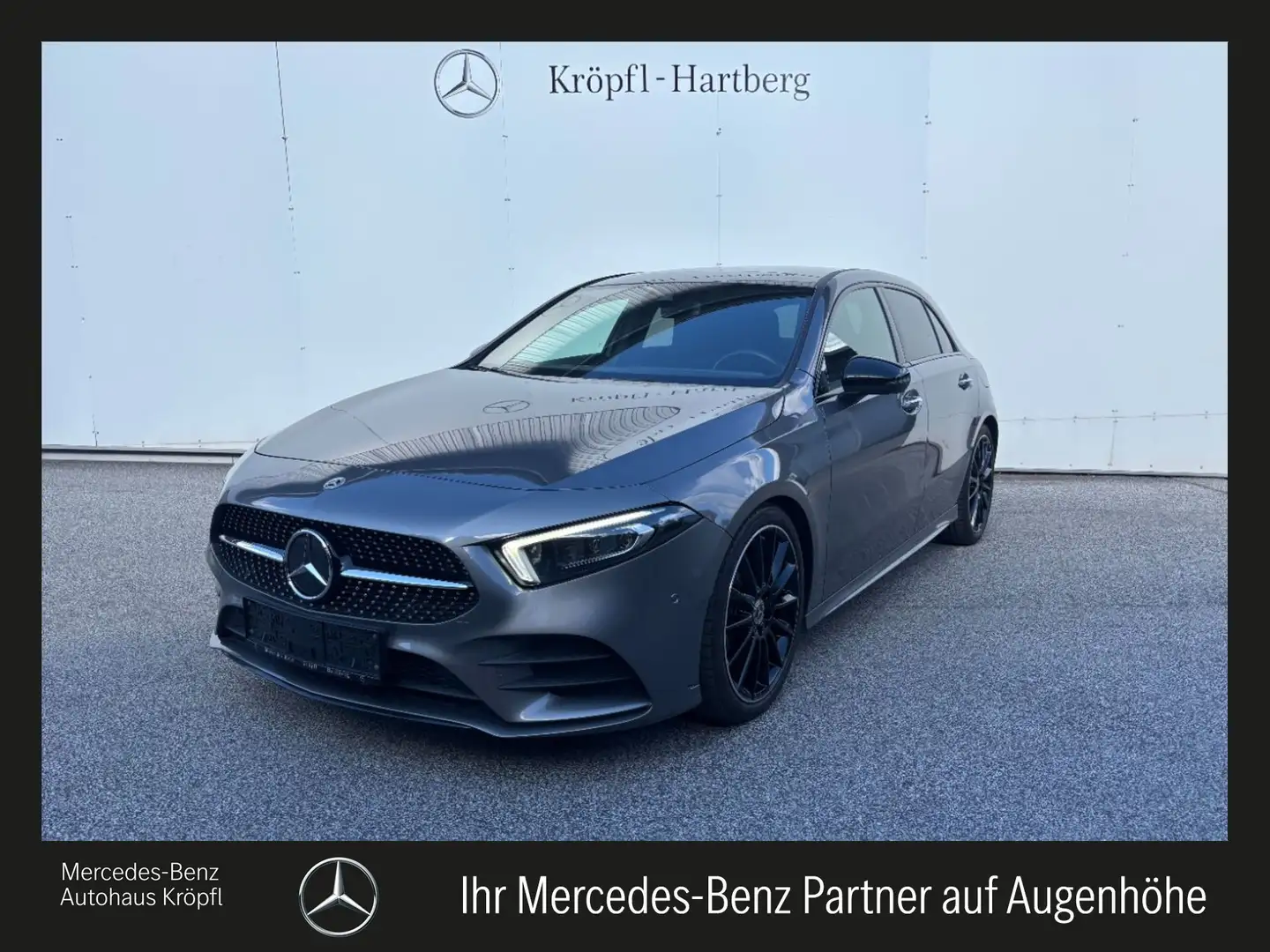 Mercedes-Benz A 200 AMG Line PTS Shz Distr Ambi Mbeam AMG Pano - 1