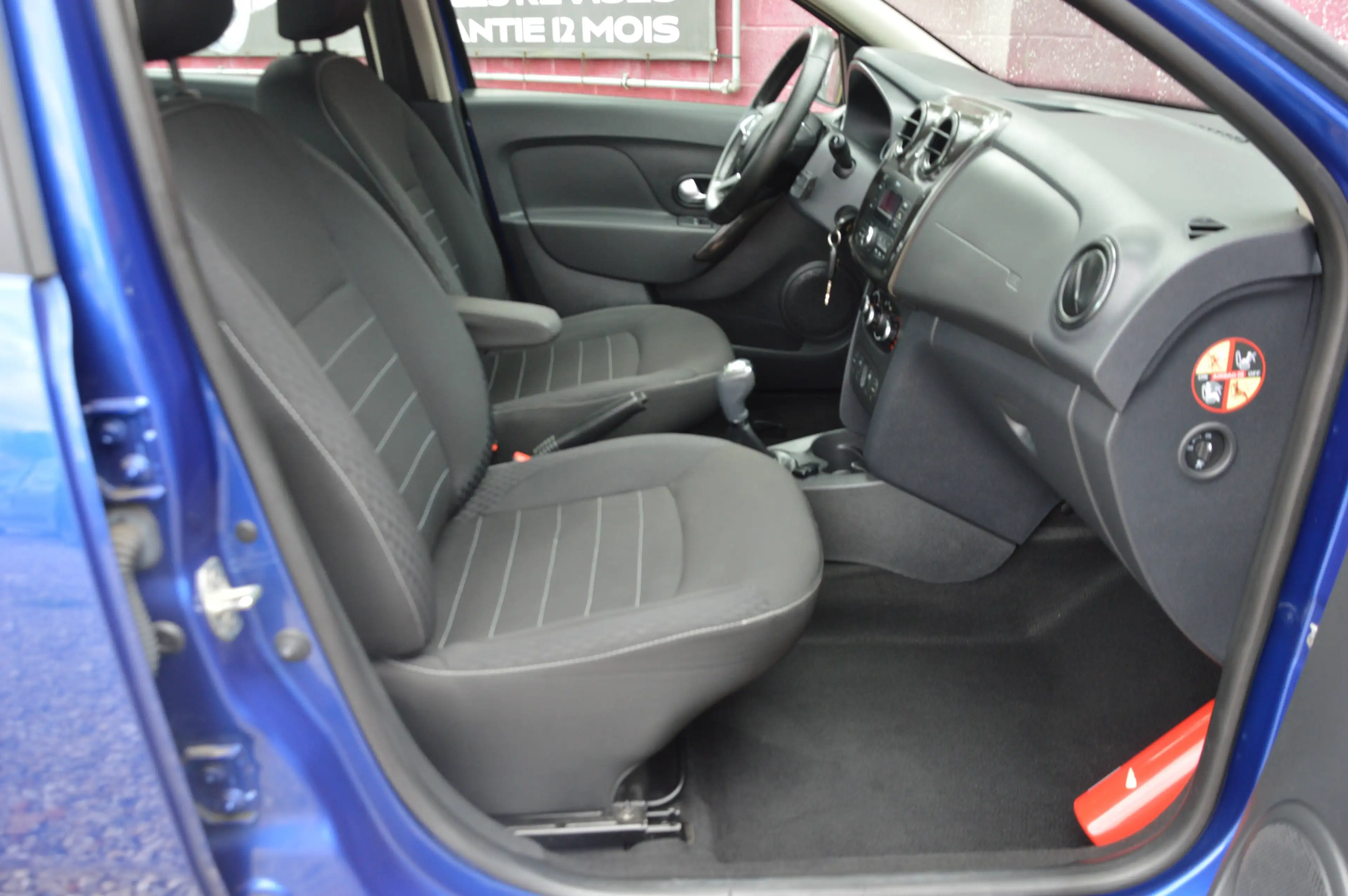 Dacia Logan 0.9TCe Lauréate BOITE AUTO CLIM CRUIS 55.791KM — photo 12