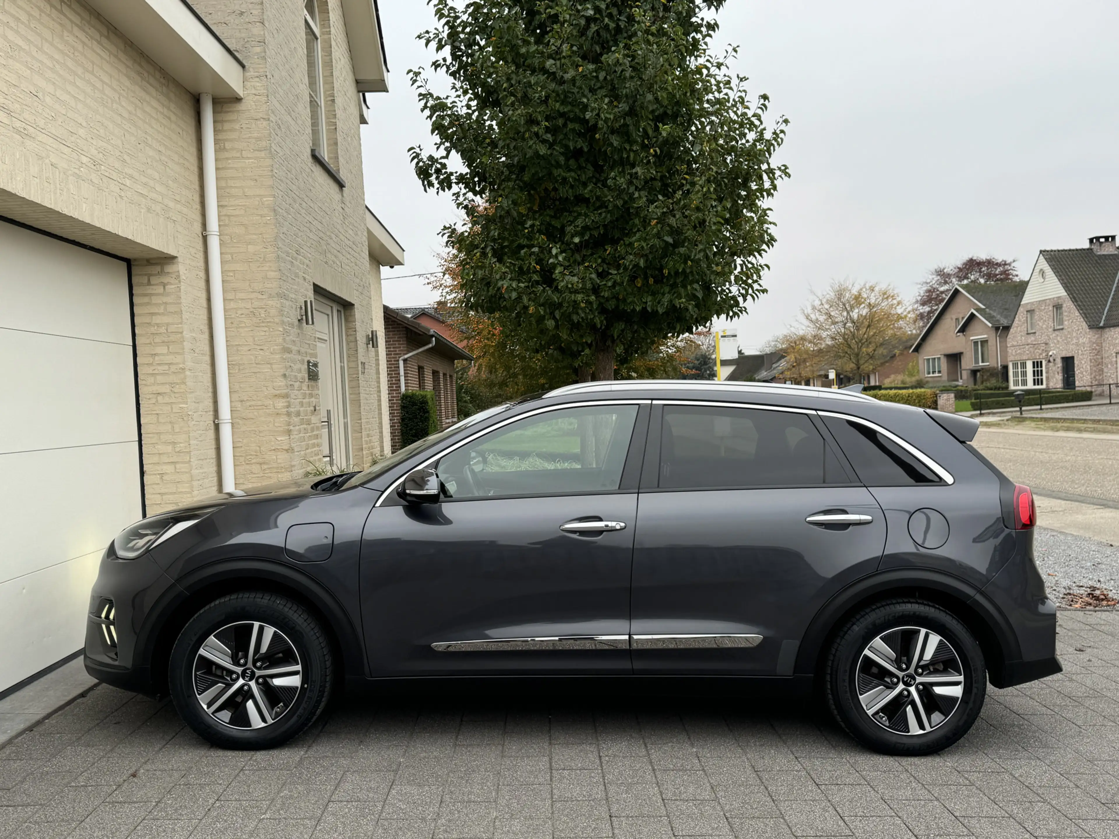 Kia Niro 1.6 GDi PHEV DynamicLine Navi ACC Leder Led Carpla — photo 13