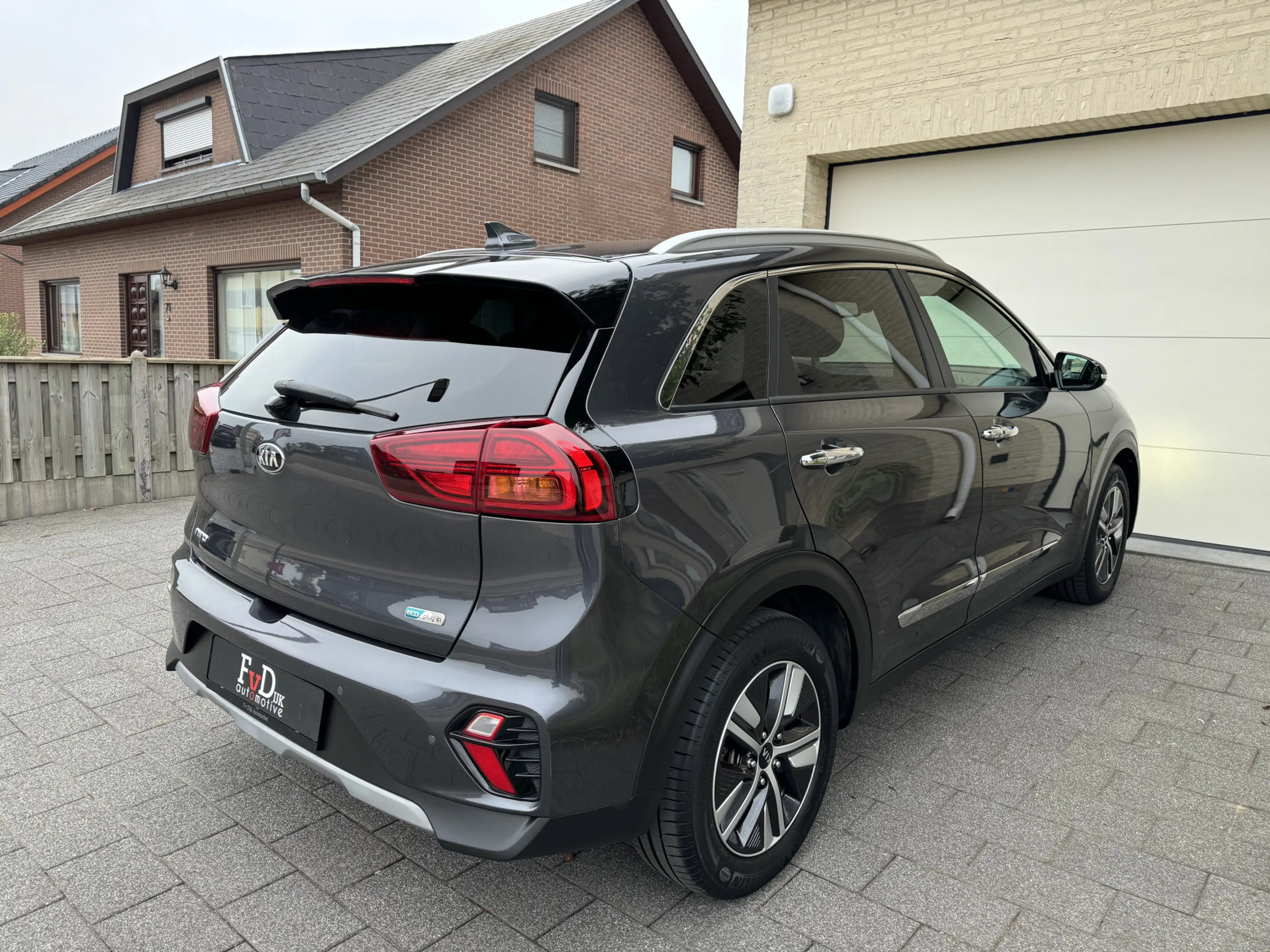 Kia Niro 1.6 GDi PHEV DynamicLine Navi ACC Leder Led Carpla — photo 7