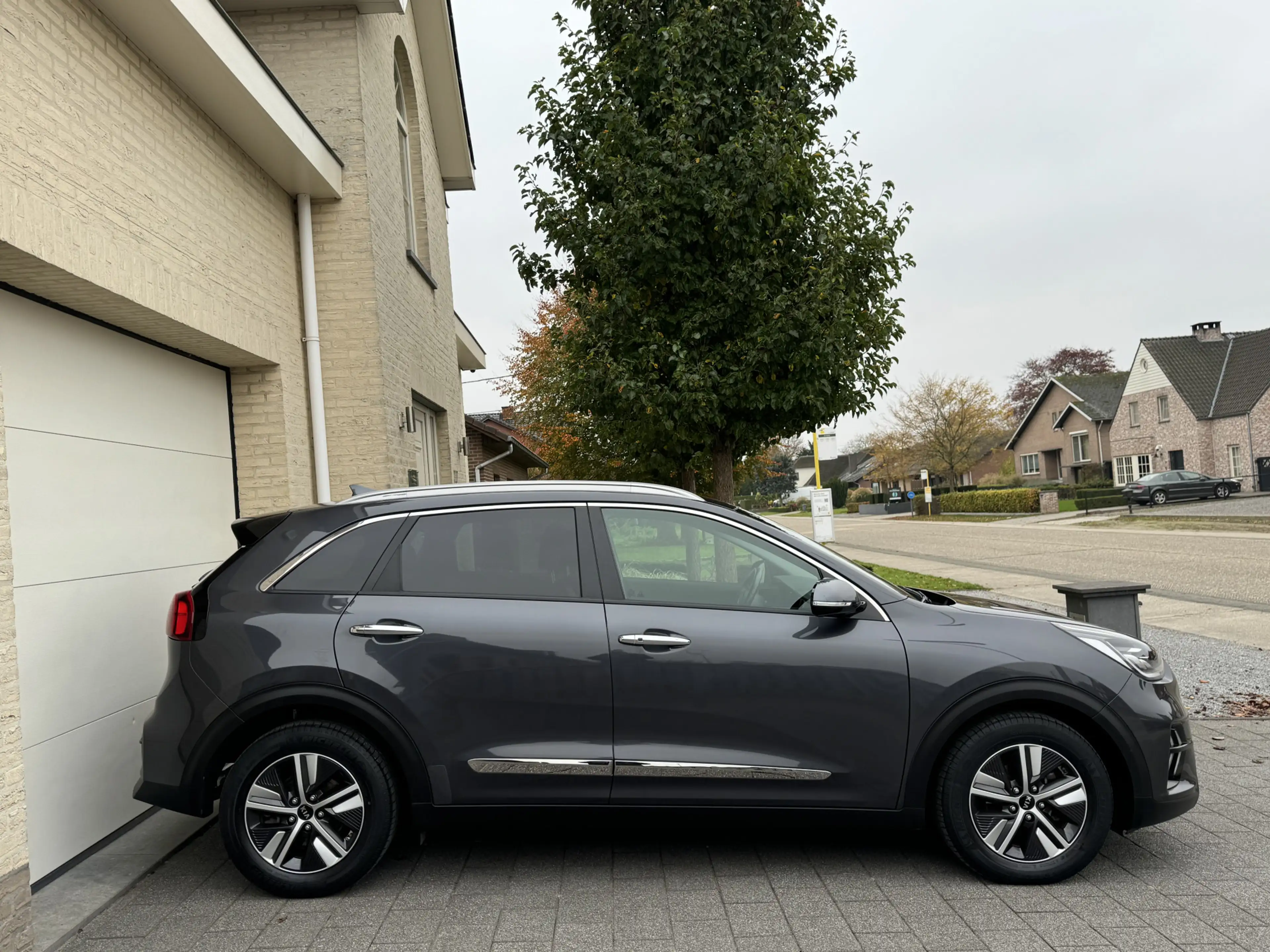 Kia Niro 1.6 GDi PHEV DynamicLine Navi ACC Leder Led Carpla — photo 15