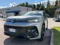 Volkswagen Tiguan Tiguan III 2024 2.0 tdi R-Line 4motion 193cv dsg Silber - thumbnail 3