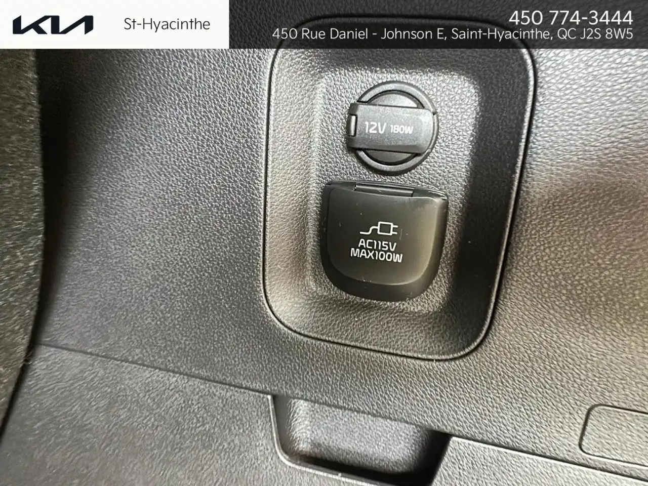 Kia Carnival снимка Kia Carnival