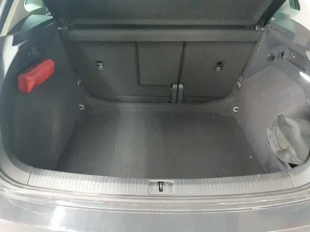 Volkswagen Tiguan view 15