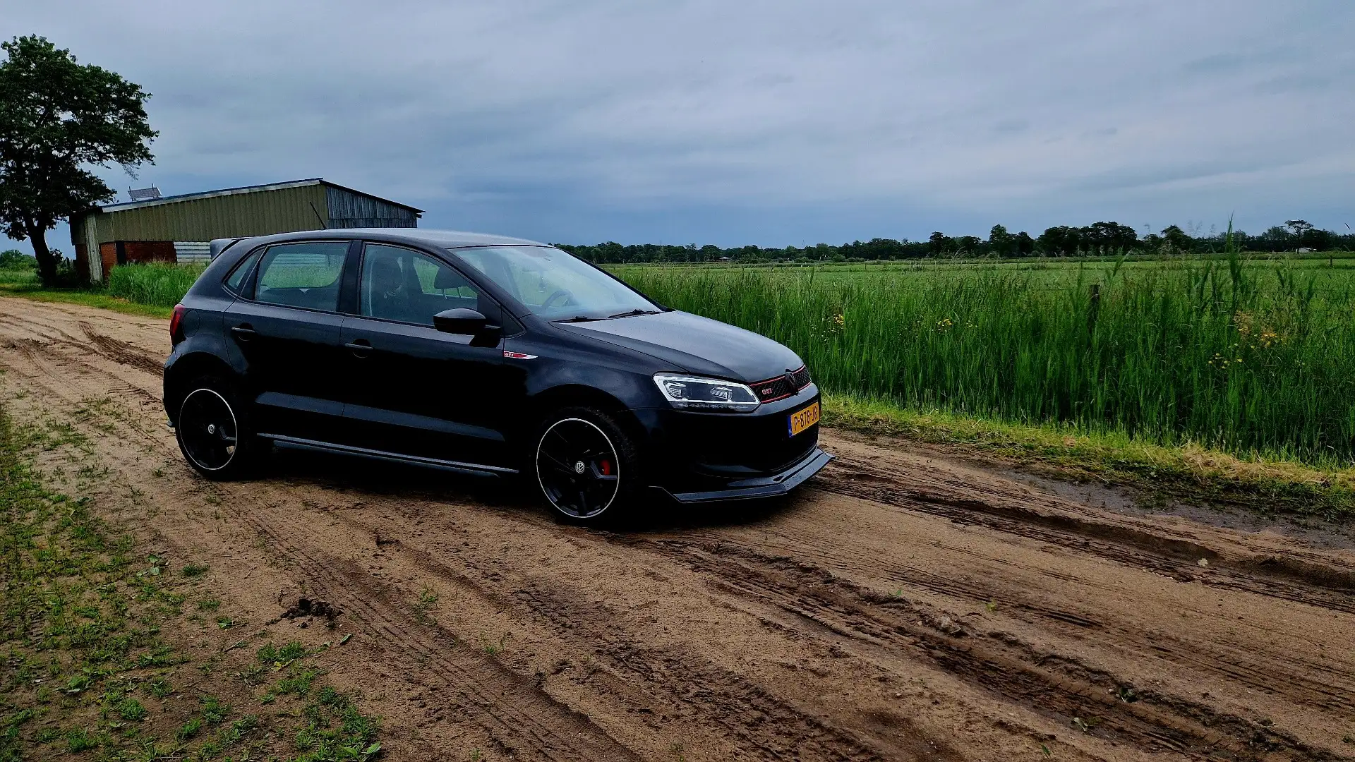 Volkswagen Polo 1.4-16V | GTI Style | PDC V+A | Virtual Cockpit Zwart - 2