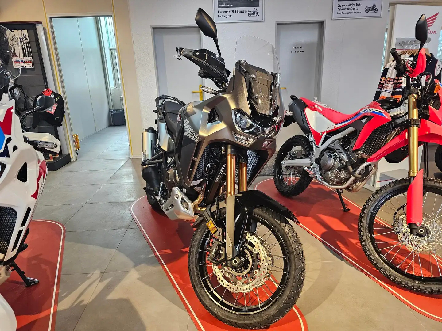 Honda CRF 1100 Africa Twin Adventure Sports ES MJ'25 Gri - 2