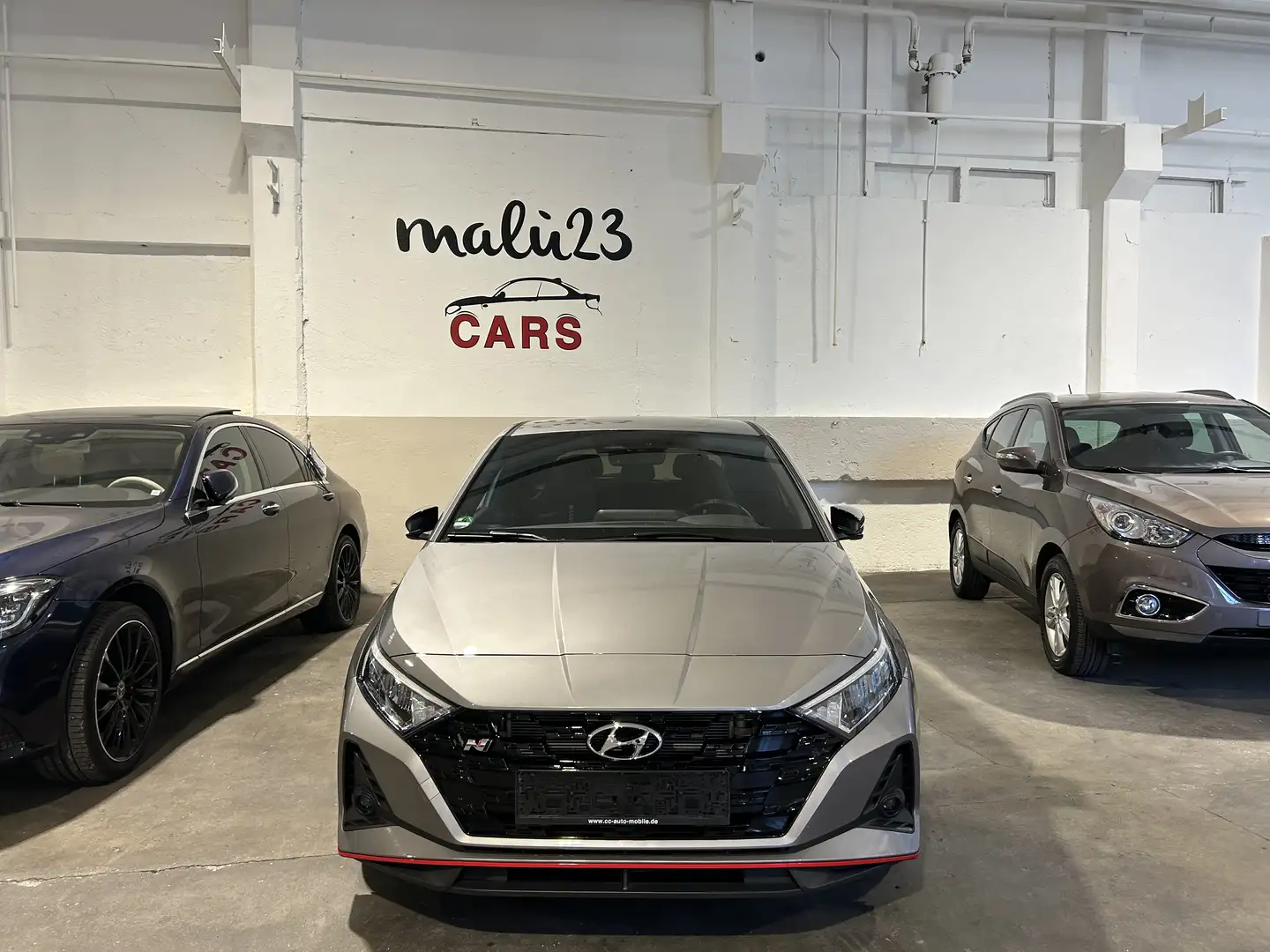 Hyundai i20 1.6 t-gdi N Performance Techno Pack Grau - 1