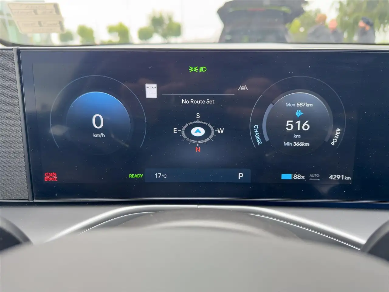 Hyundai IONIQ снимка Hyundai IONIQ