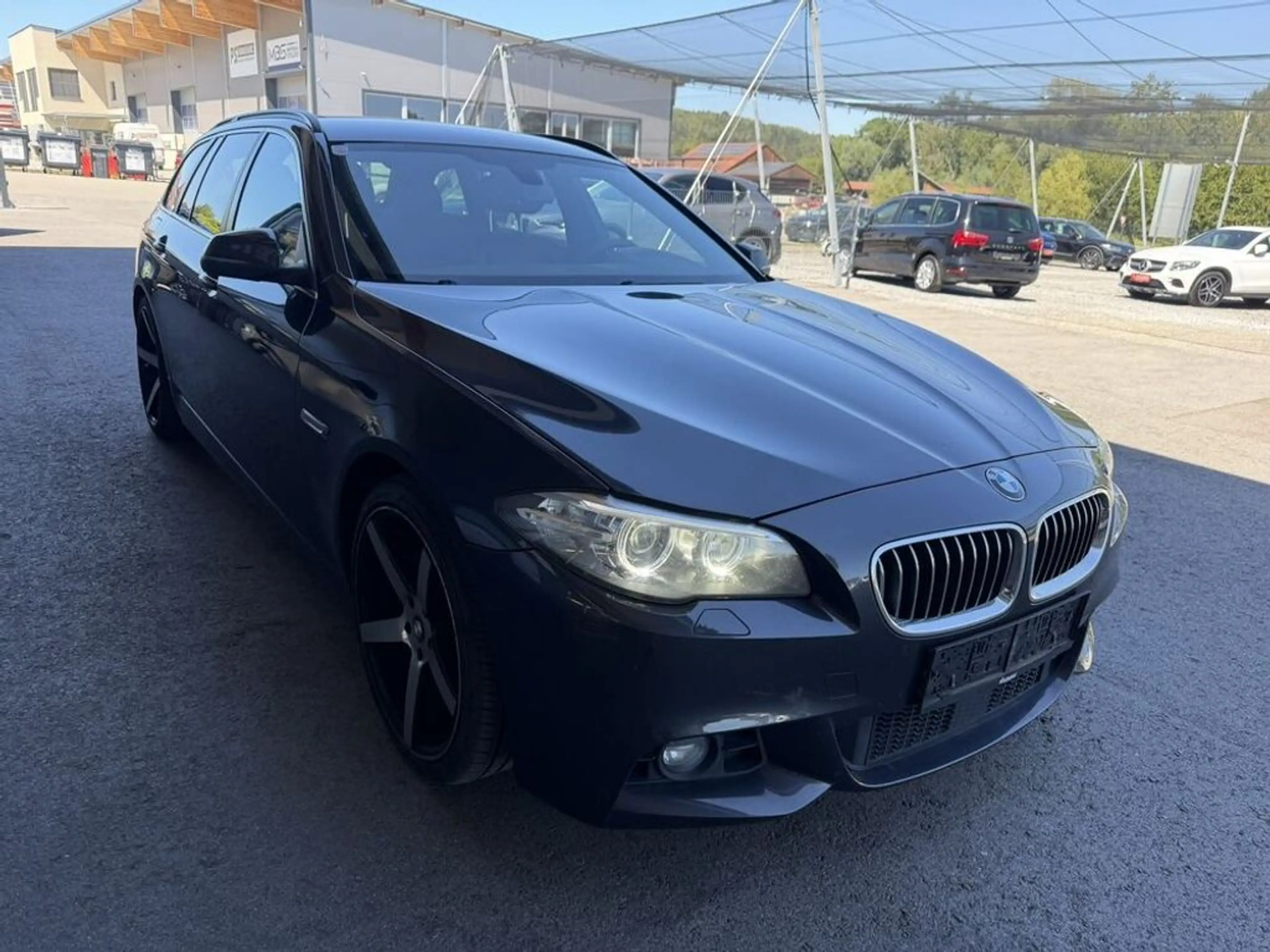 BMW 525 d xDrive M-Paket — photo 3