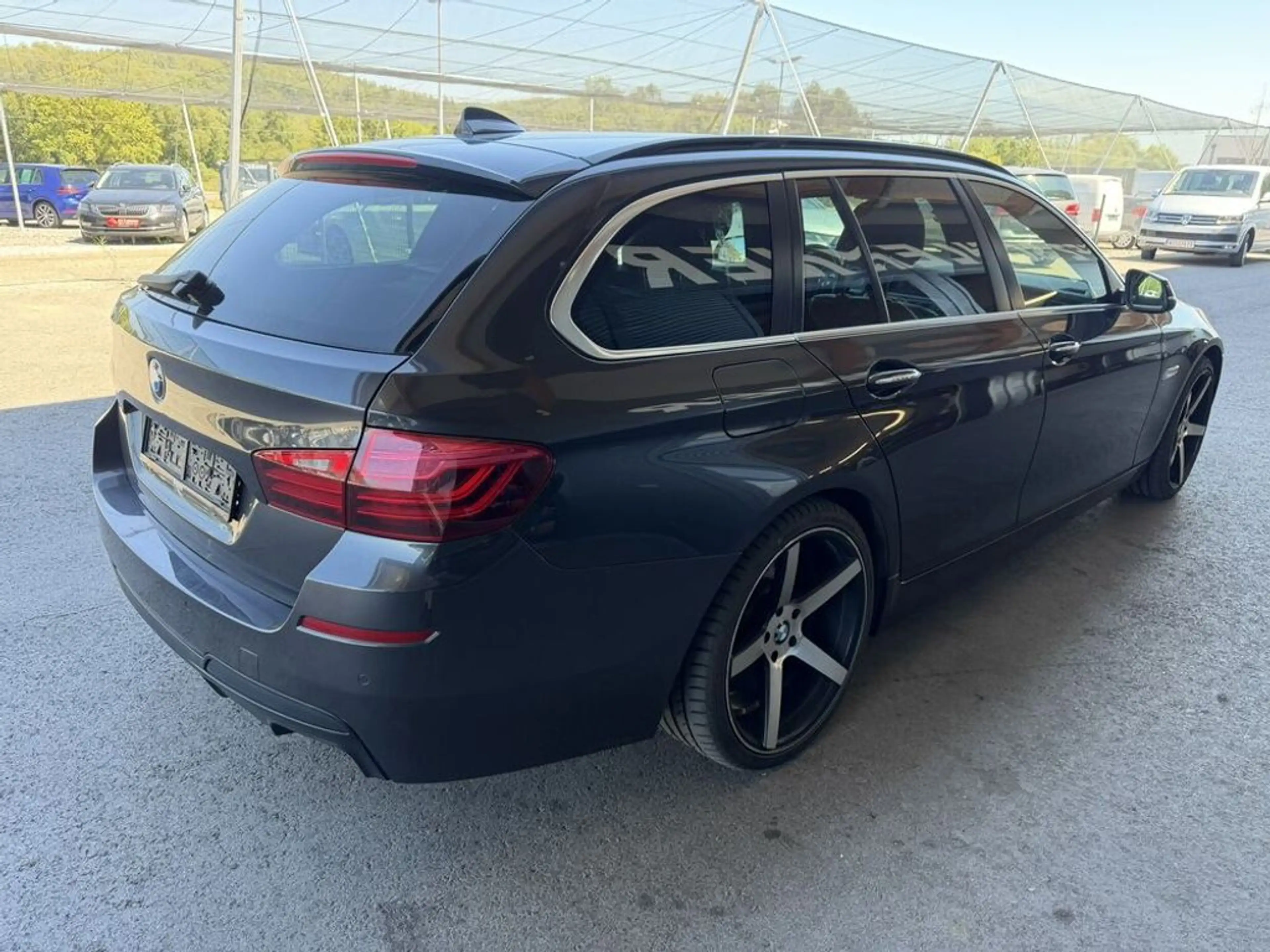 BMW 525 d xDrive M-Paket — photo 4