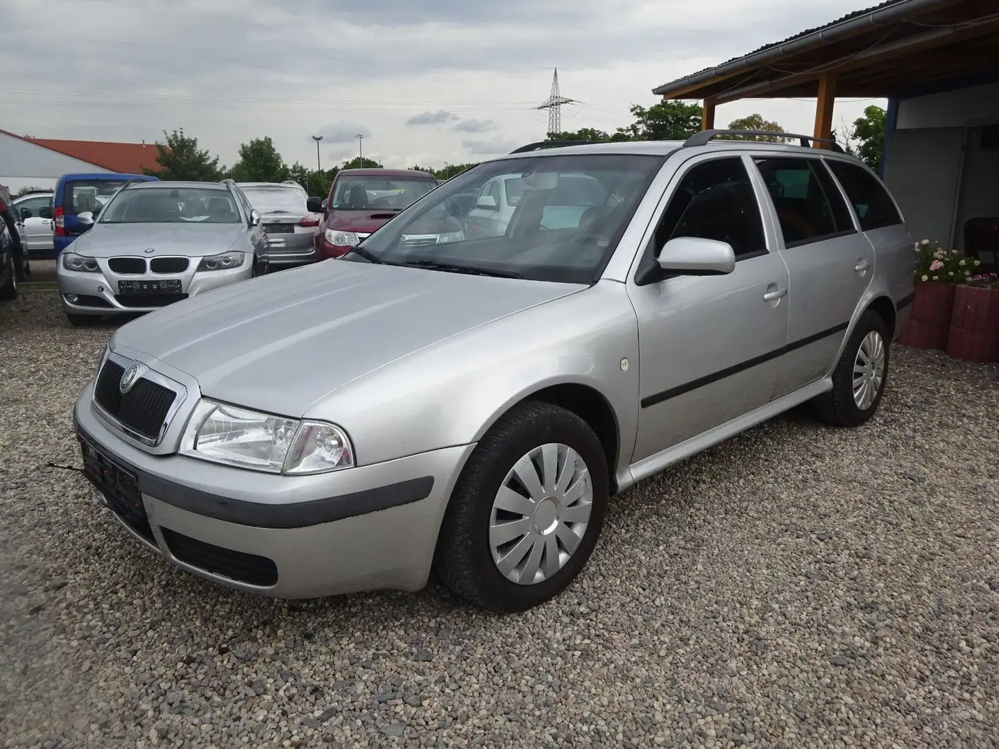 Skoda Octavia Combi 2.0 Style Automatik Silber - 1