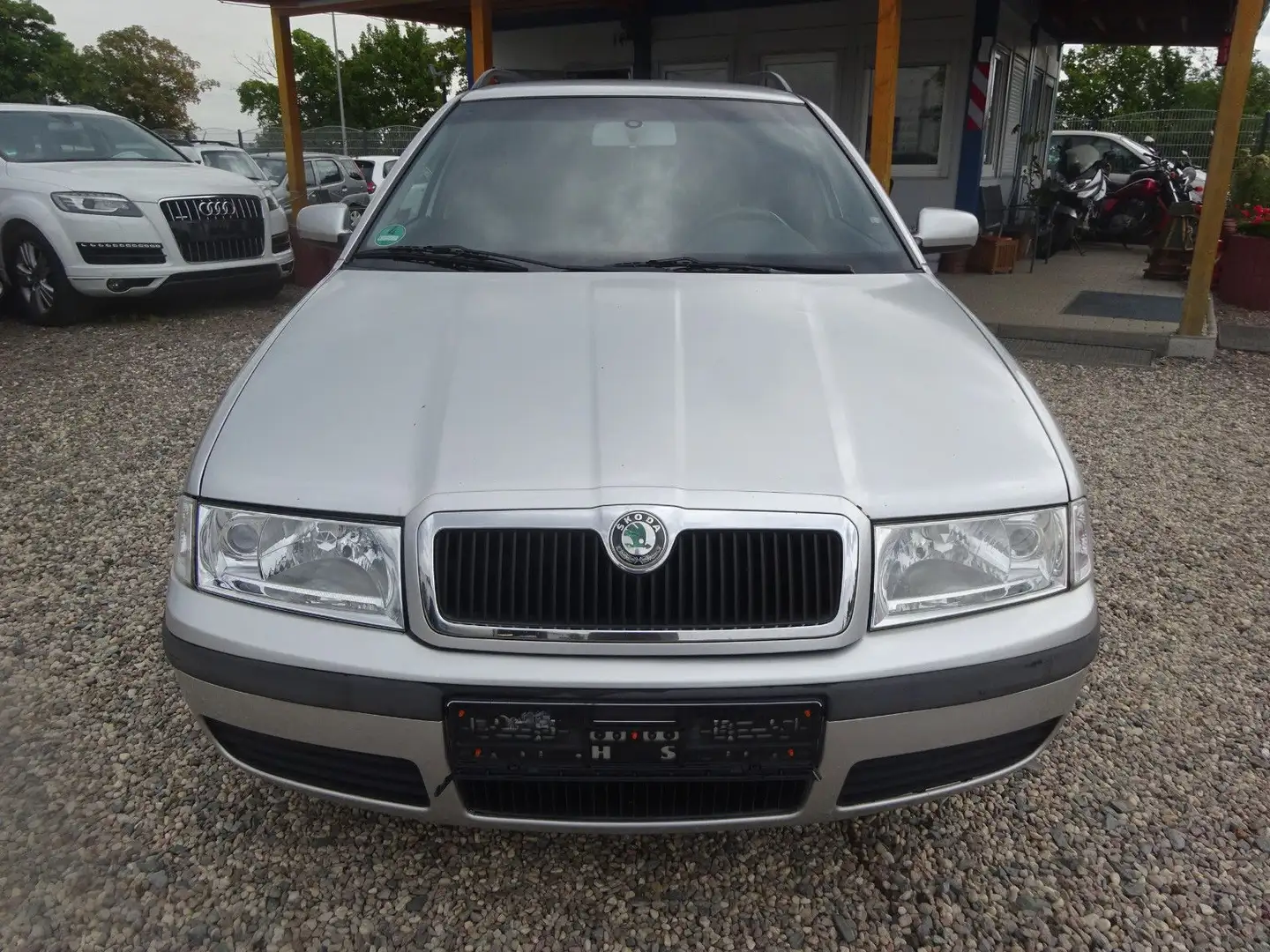Skoda Octavia Combi 2.0 Style Automatik Silber - 2