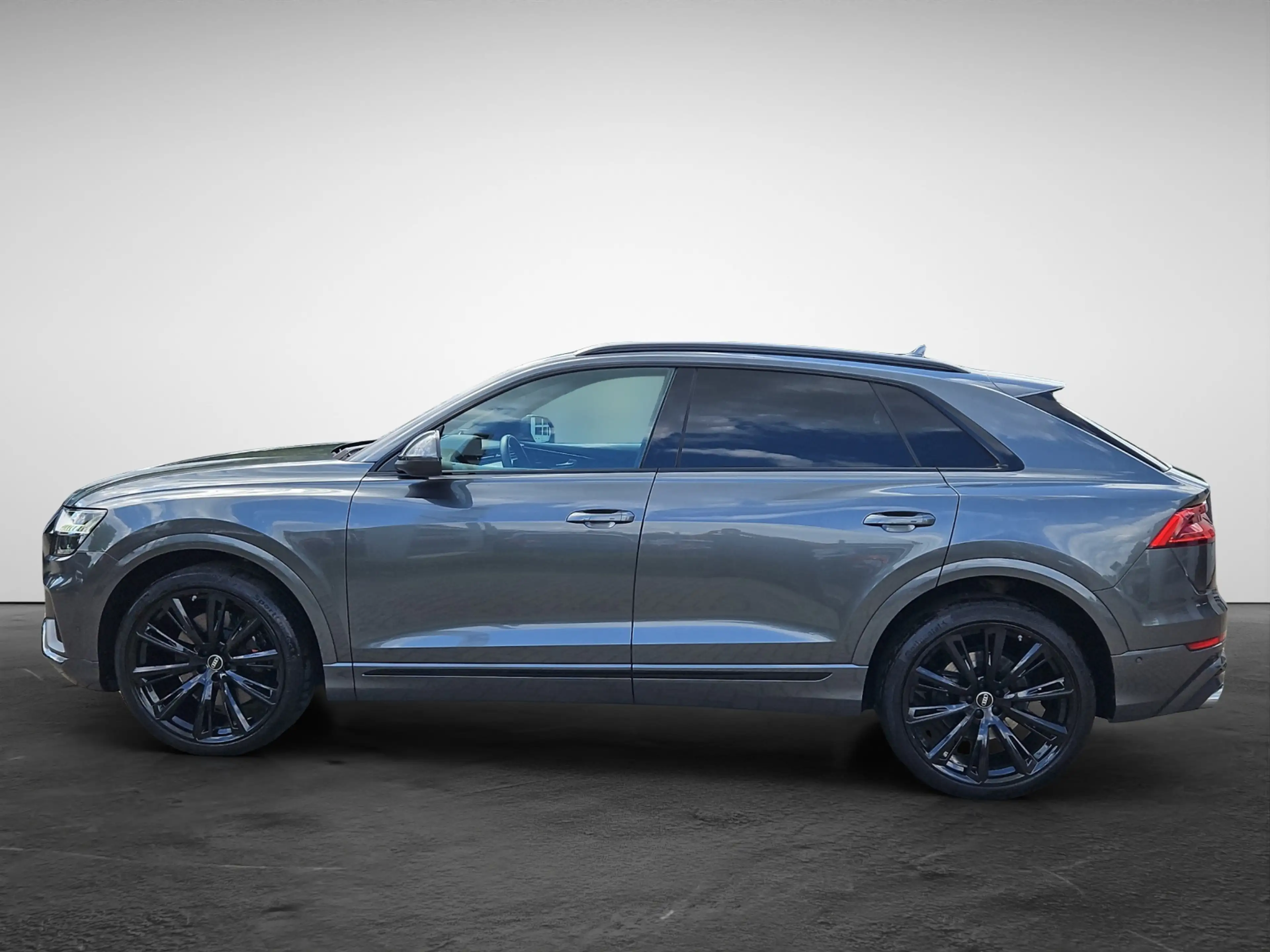 Audi SQ8 TFSI tiptronic quattro NaviPlus Matrix AHK Pano... — photo 3