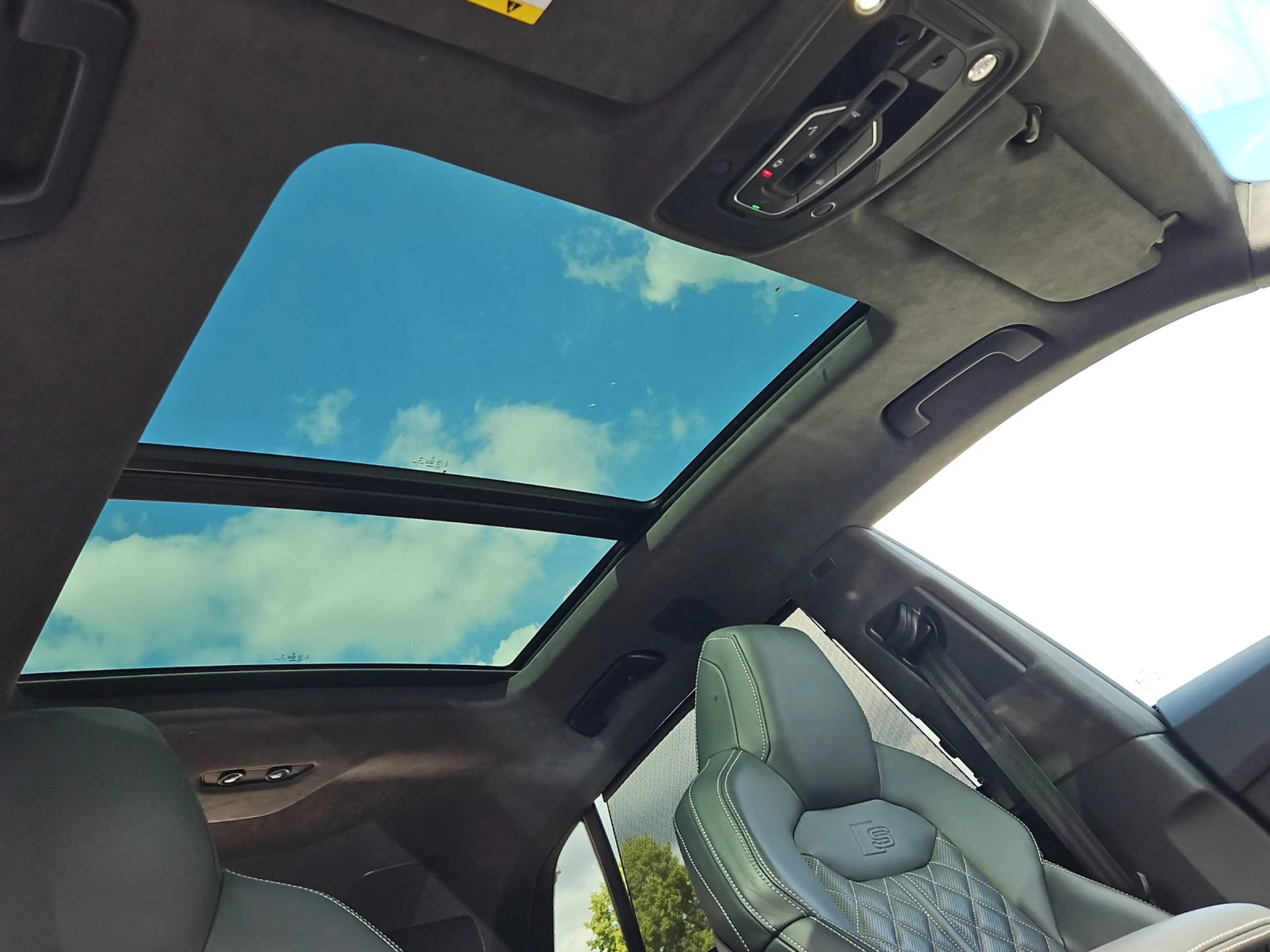 Audi SQ8 TFSI tiptronic quattro NaviPlus Matrix AHK Pano... — photo 14