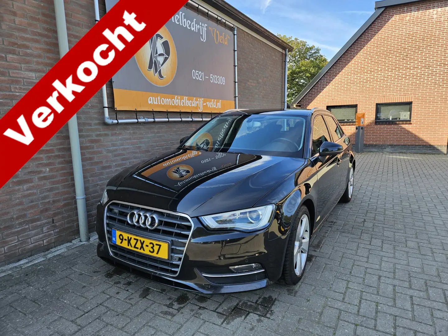 Audi A3 Sportback 2.0 TDI Ambition Pro Line plus Zwart - 1