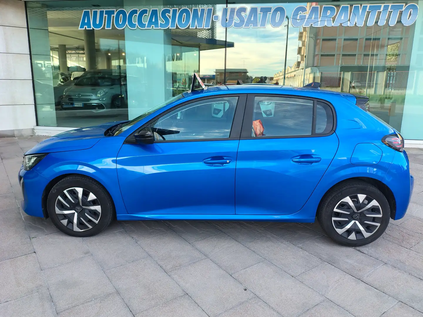 Peugeot 208 208 1.2 puretech Active s Blu/Azzurro - 2
