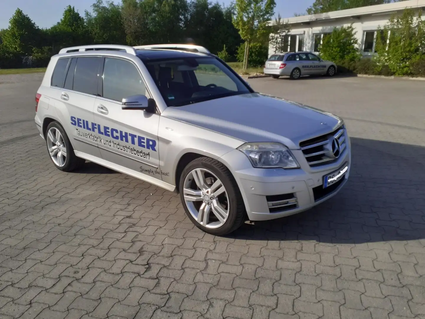 Mercedes-Benz GLK 250 GLK 250 CDI DPF 4Matic BlueEFFICIENCY 7G-TRONIC SP Silber - 2