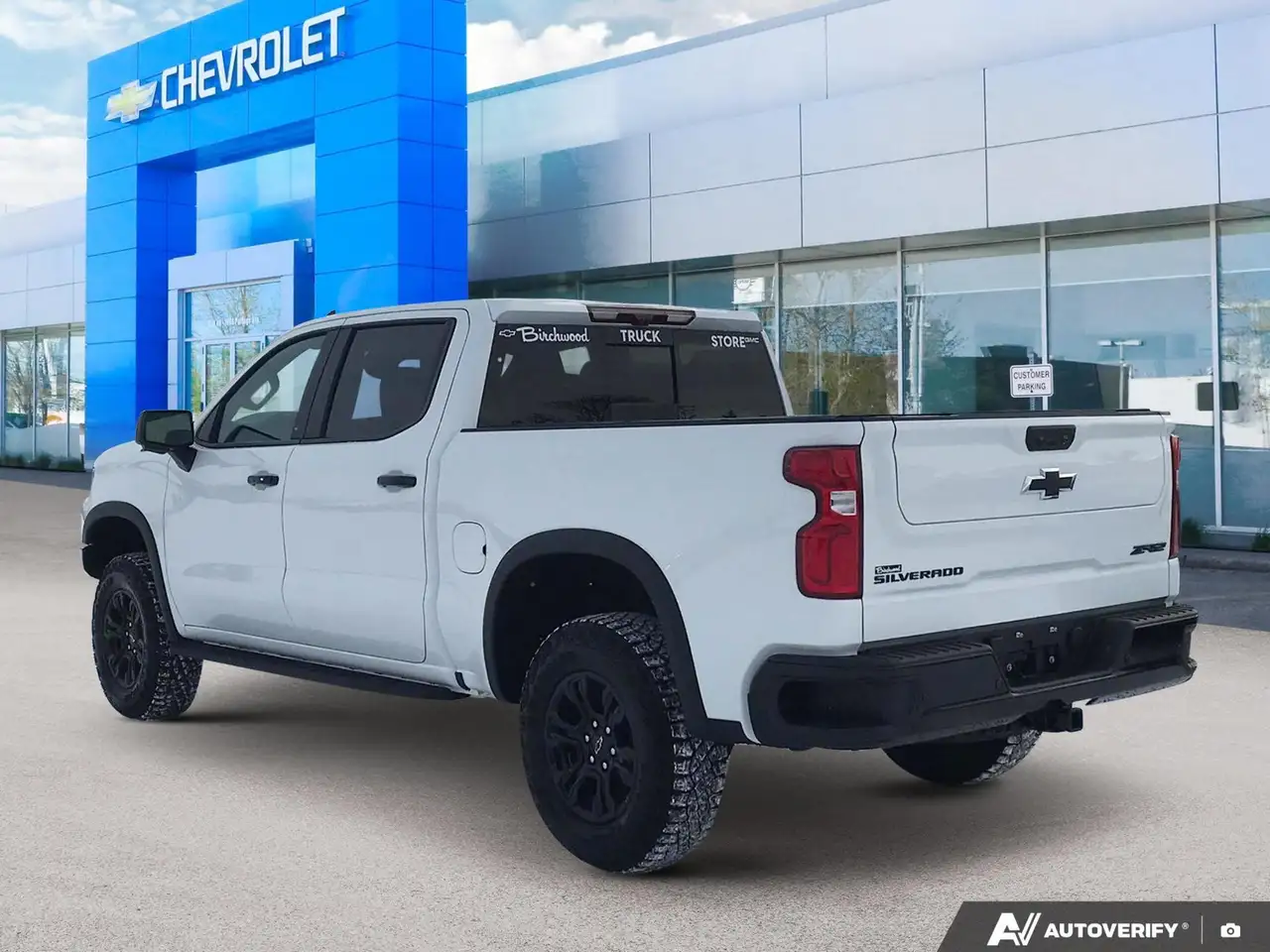 Chevrolet Silverado 1500 снимка Chevrolet Silverado 1500