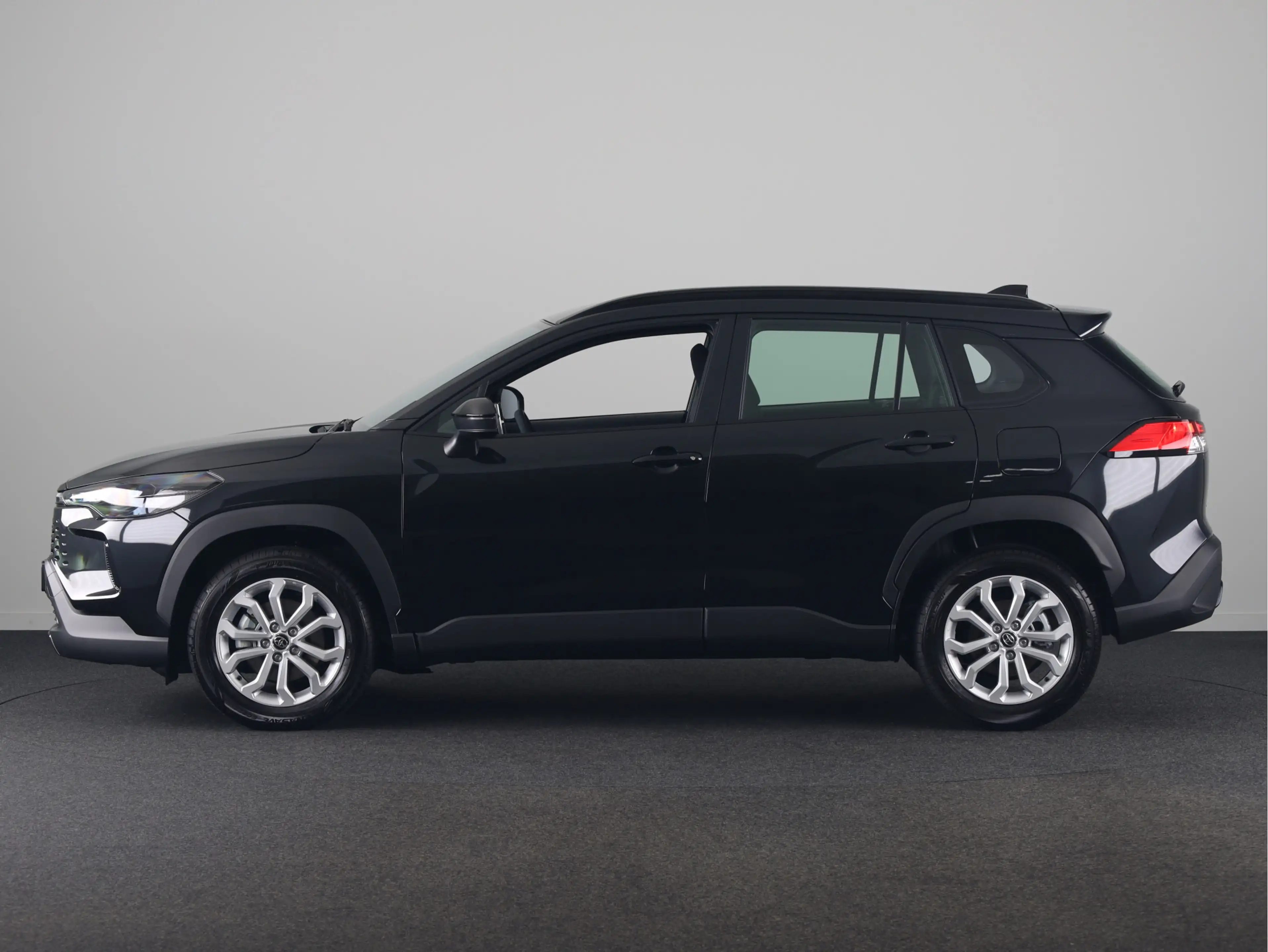 Toyota Corolla Cross Hybrid 140 Active | Voorstoelen Verwarmd | Cruise — photo 2