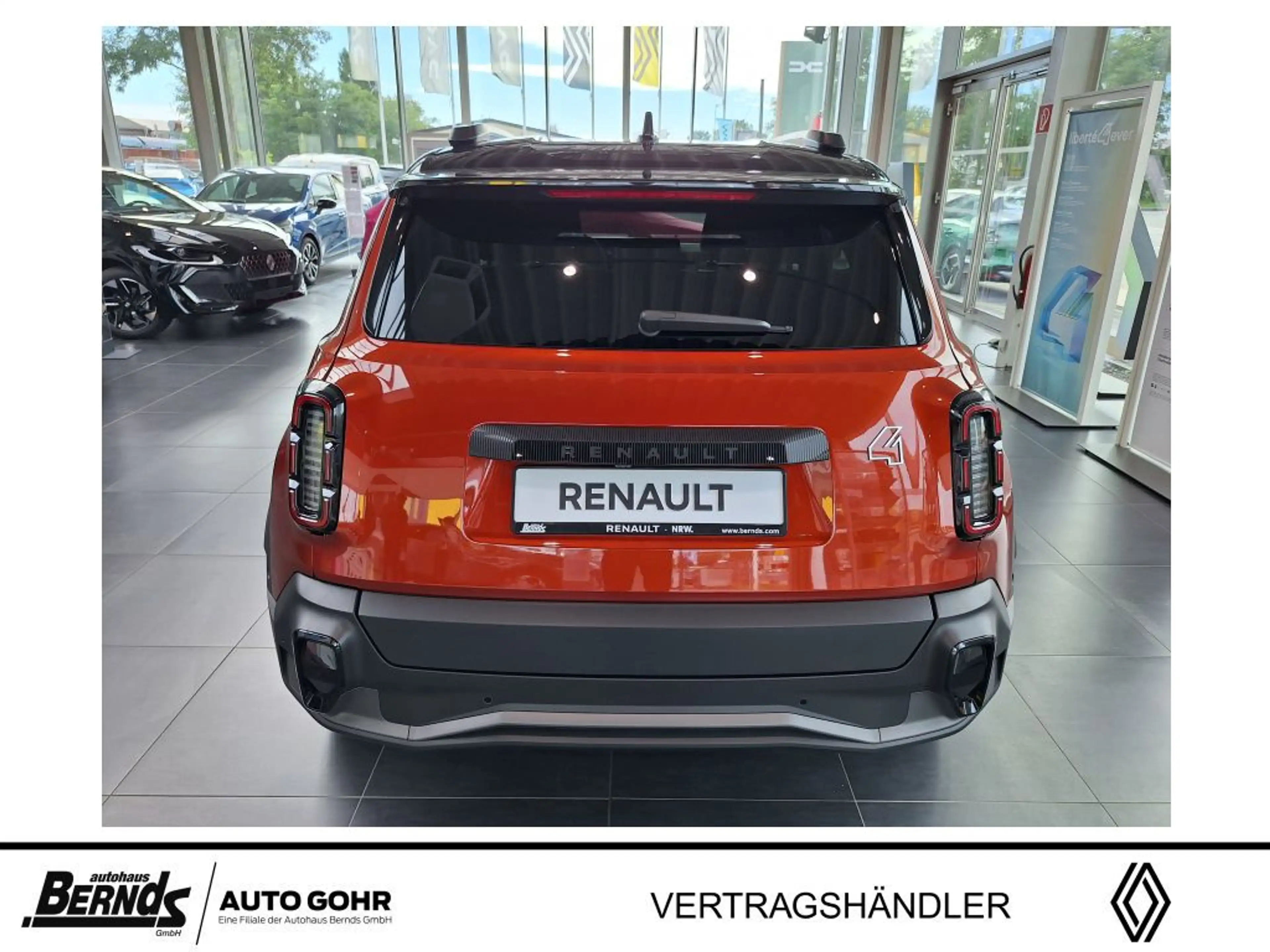 Renault R 4 E-Tech Iconic Comfort Range SHZ Navi Carplay LED — photo 5