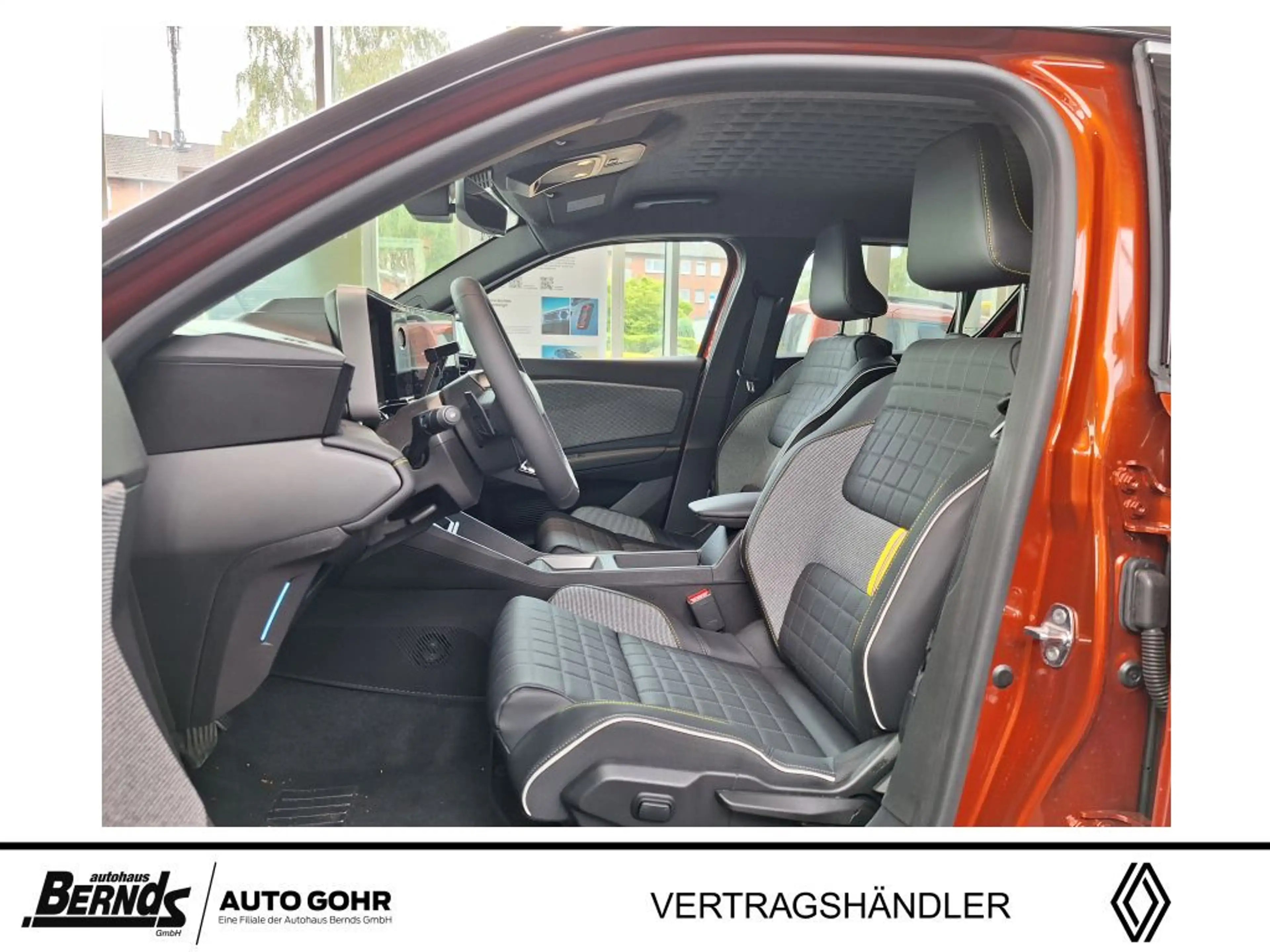 Renault R 4 E-Tech Iconic Comfort Range SHZ Navi Carplay LED — photo 15