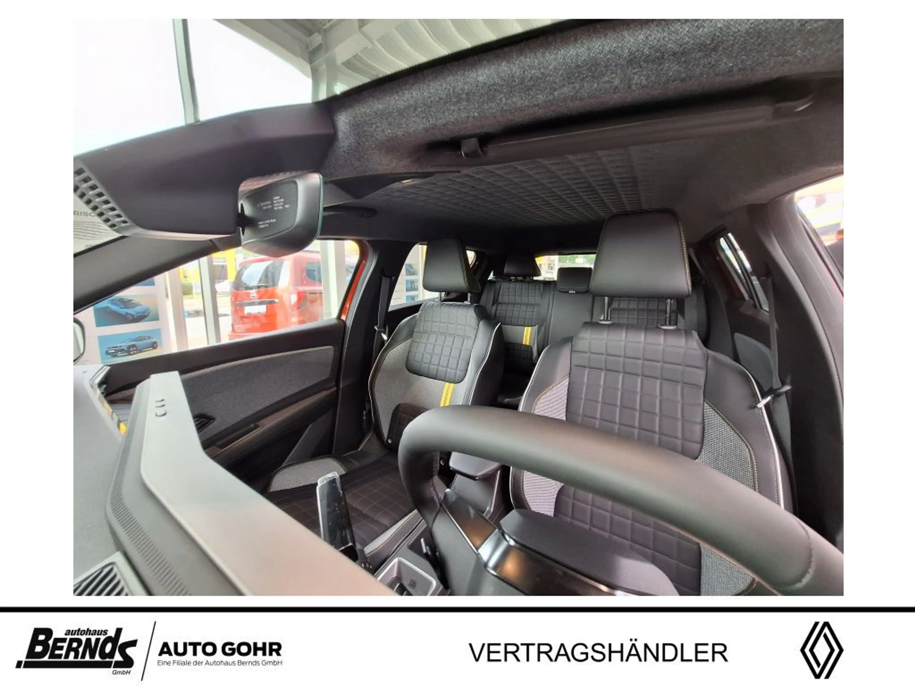 Renault R 4 E-Tech Iconic Comfort Range SHZ Navi Carplay LED — photo 14