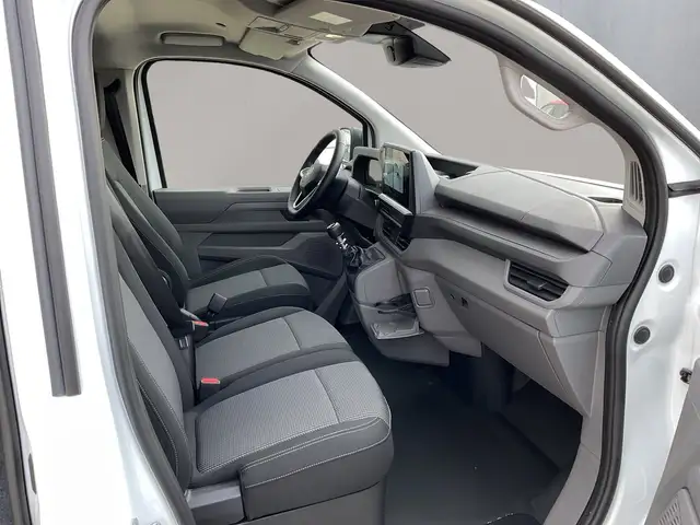 Volkswagen Transporter view 9