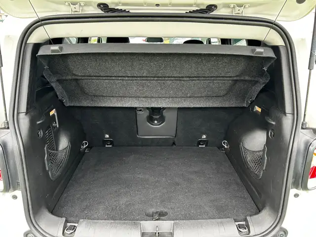 Jeep Renegade view 9