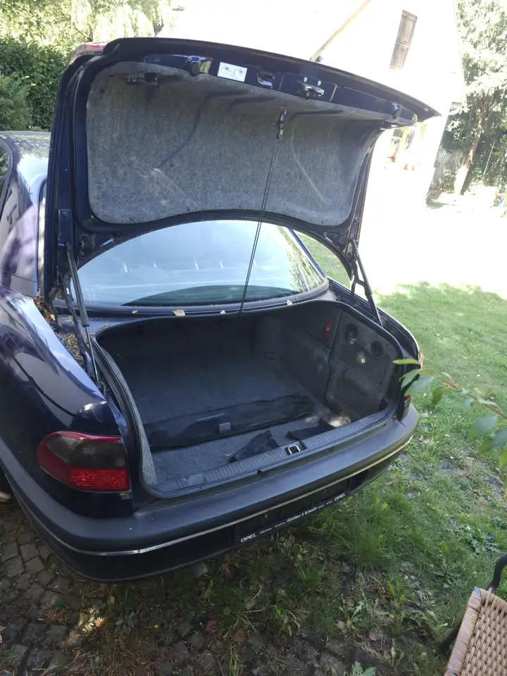 Opel Omega Mit 136 ps, foto 5