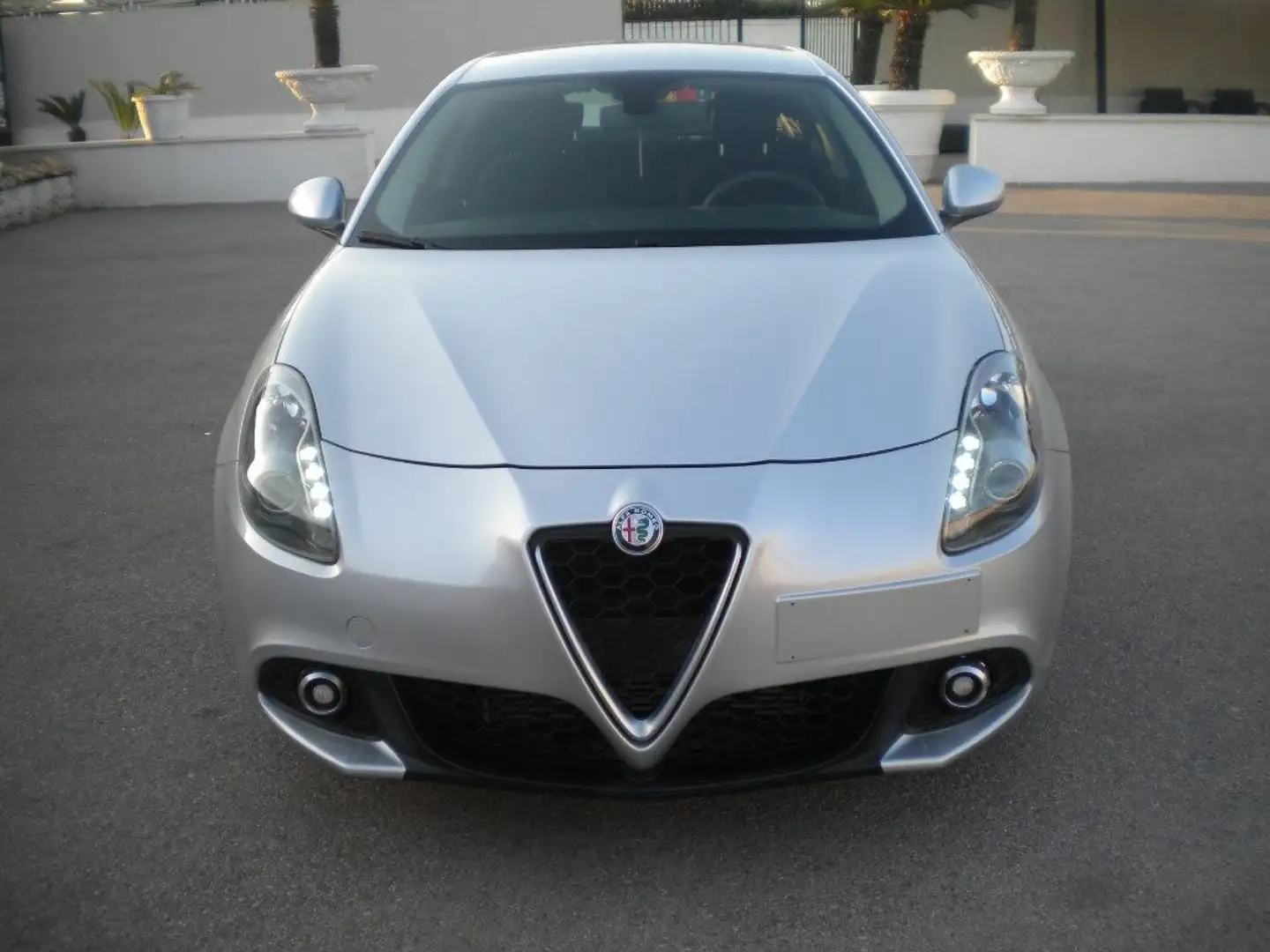 Alfa Romeo Giulietta 1.6 Jtdm Business Navi 120CV tct my19 Grigio - 2
