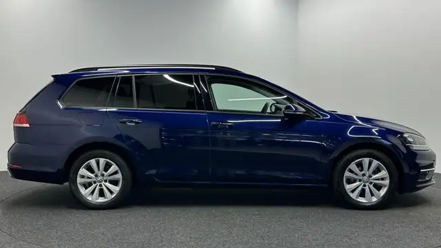 Volkswagen Golf view 15