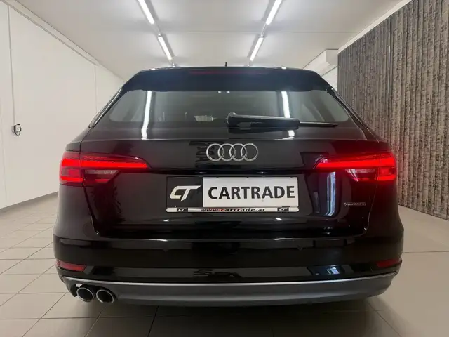 Audi A4 view 6