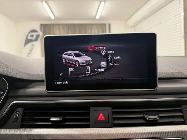 Audi A4 view 22