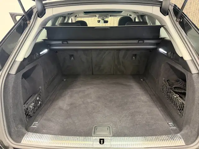 Audi A4 view 29
