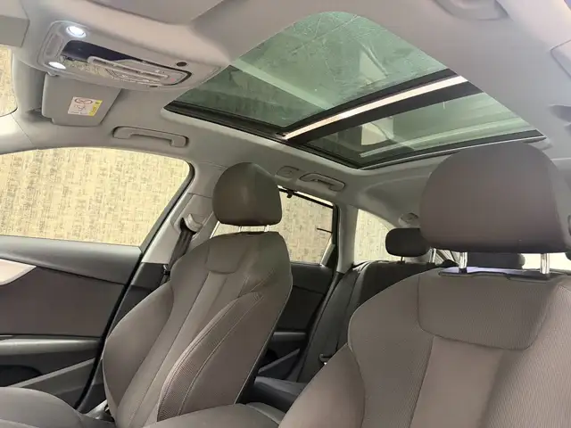 Audi A4 view 10