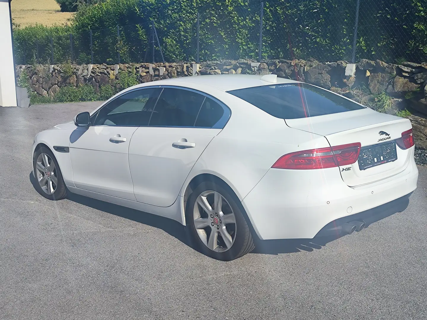 Jaguar XE XE 20d Prestige AWD Aut. Prestige - 2