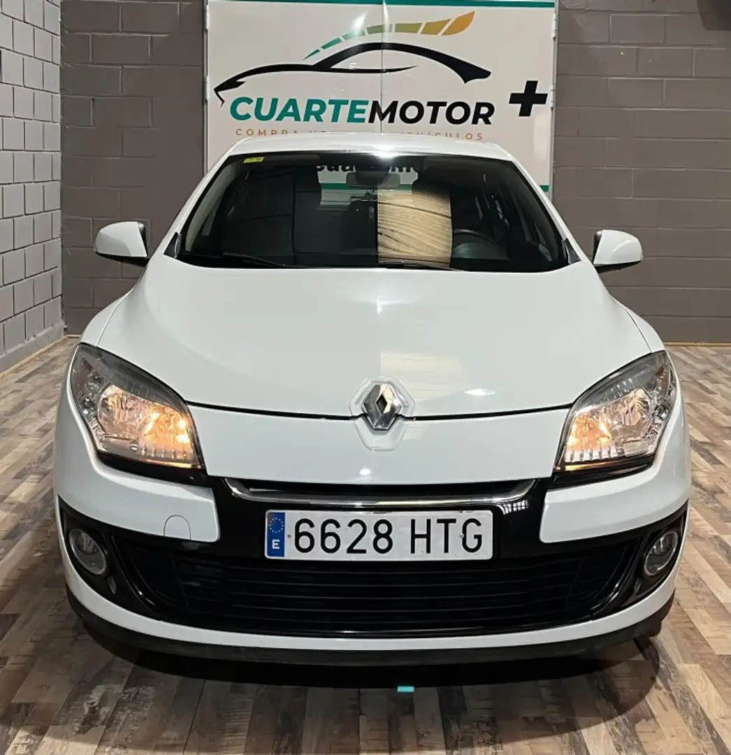 Renault Megane 1.2 TCE Energy Expression S&S Weiß - 2
