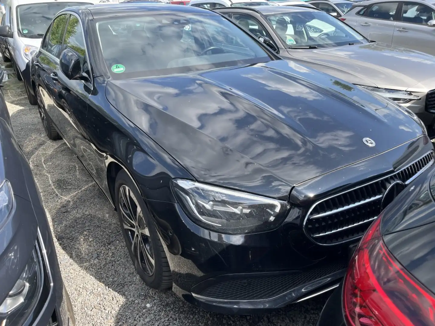Mercedes-Benz E 300 de Avantgarde Pano. Burmester LED Navi Schwarz - 1