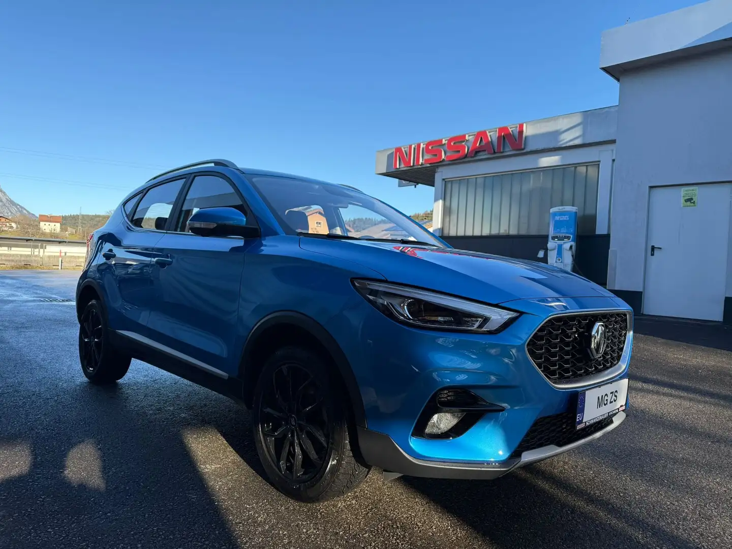 MG ZS Luxury Automatik Blau - 1