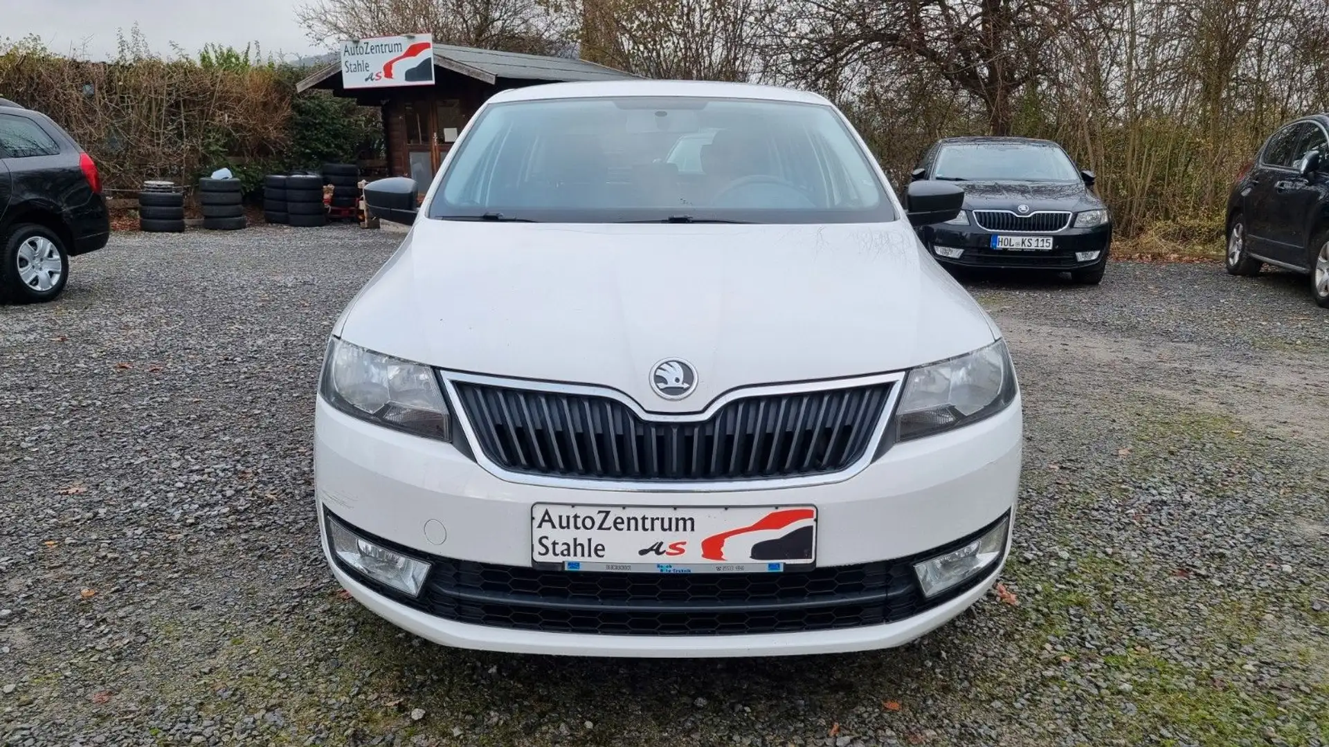 Skoda Rapid/Spaceback Spaceback Active / Inkl. Garantie Weiß - 2