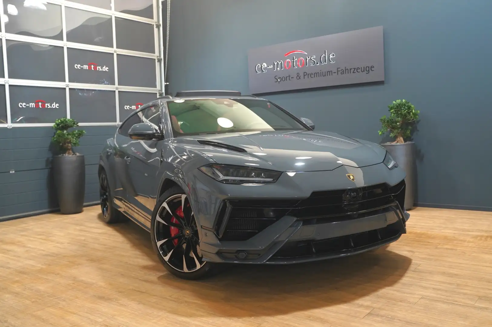 Lamborghini Urus Urus S MY24 NEW MODEL *Pano*3D-B&O*Massage*HUD Grau - 1