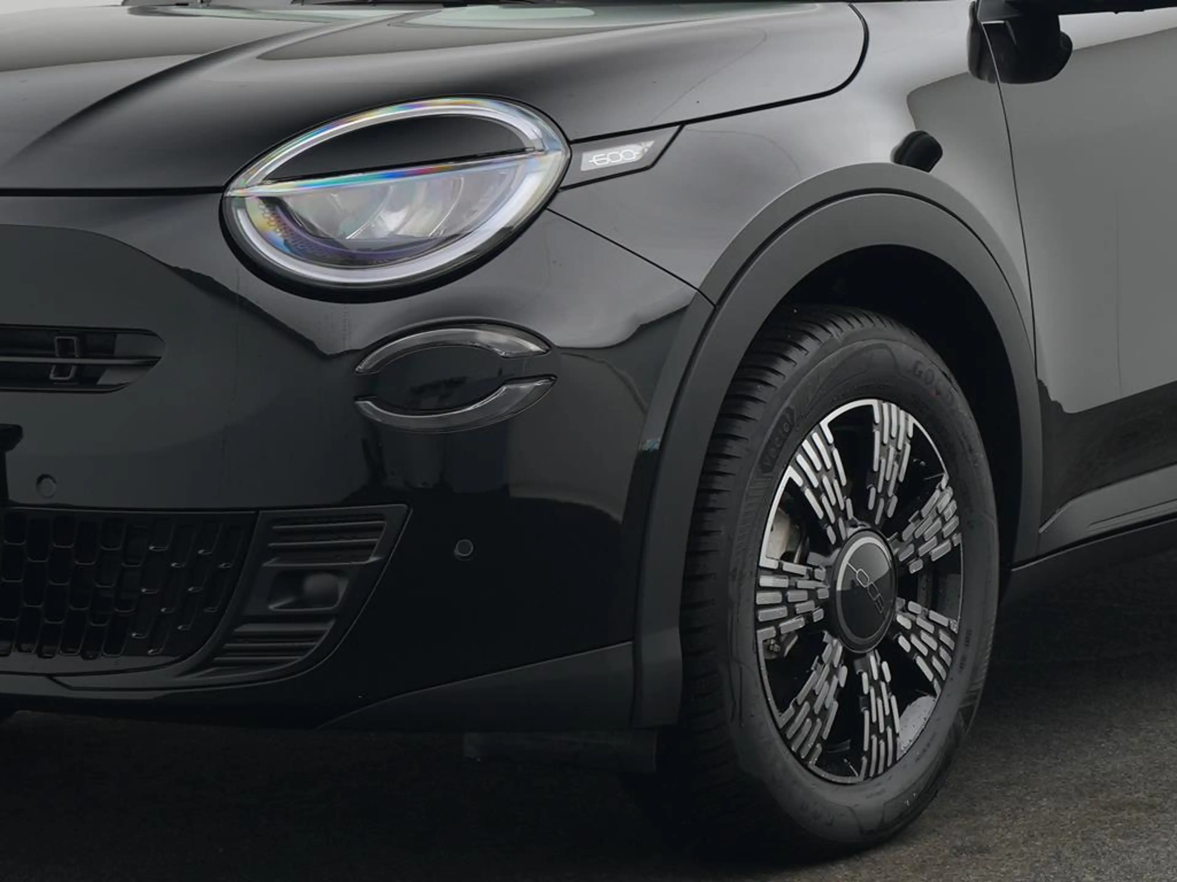 Fiat 600 Hybrid Business Edition+ Allwetterreifen — photo 10