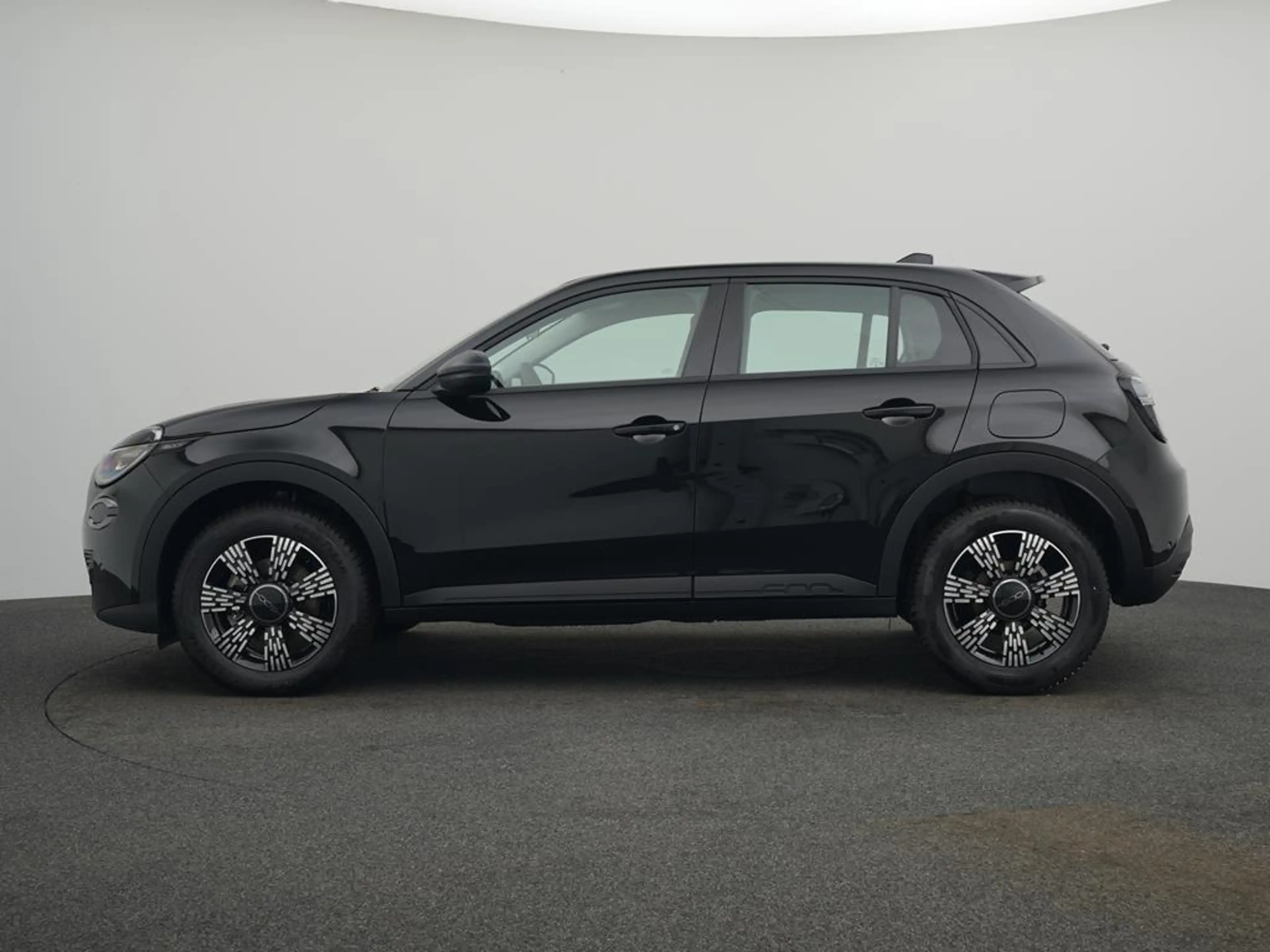Fiat 600 Hybrid Business Edition+ Allwetterreifen — photo 5