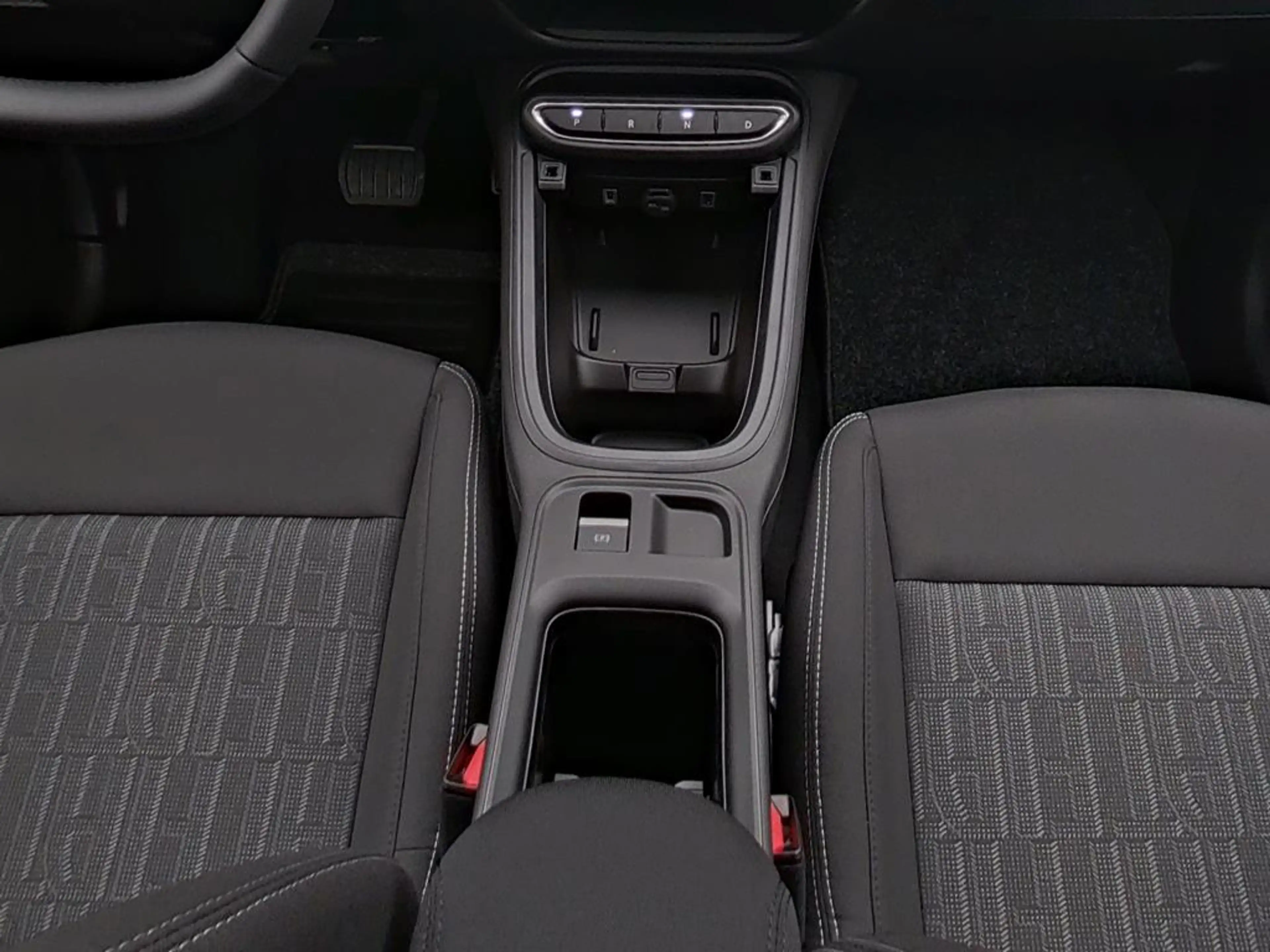 Fiat 600 Hybrid Business Edition+ Allwetterreifen — photo 14